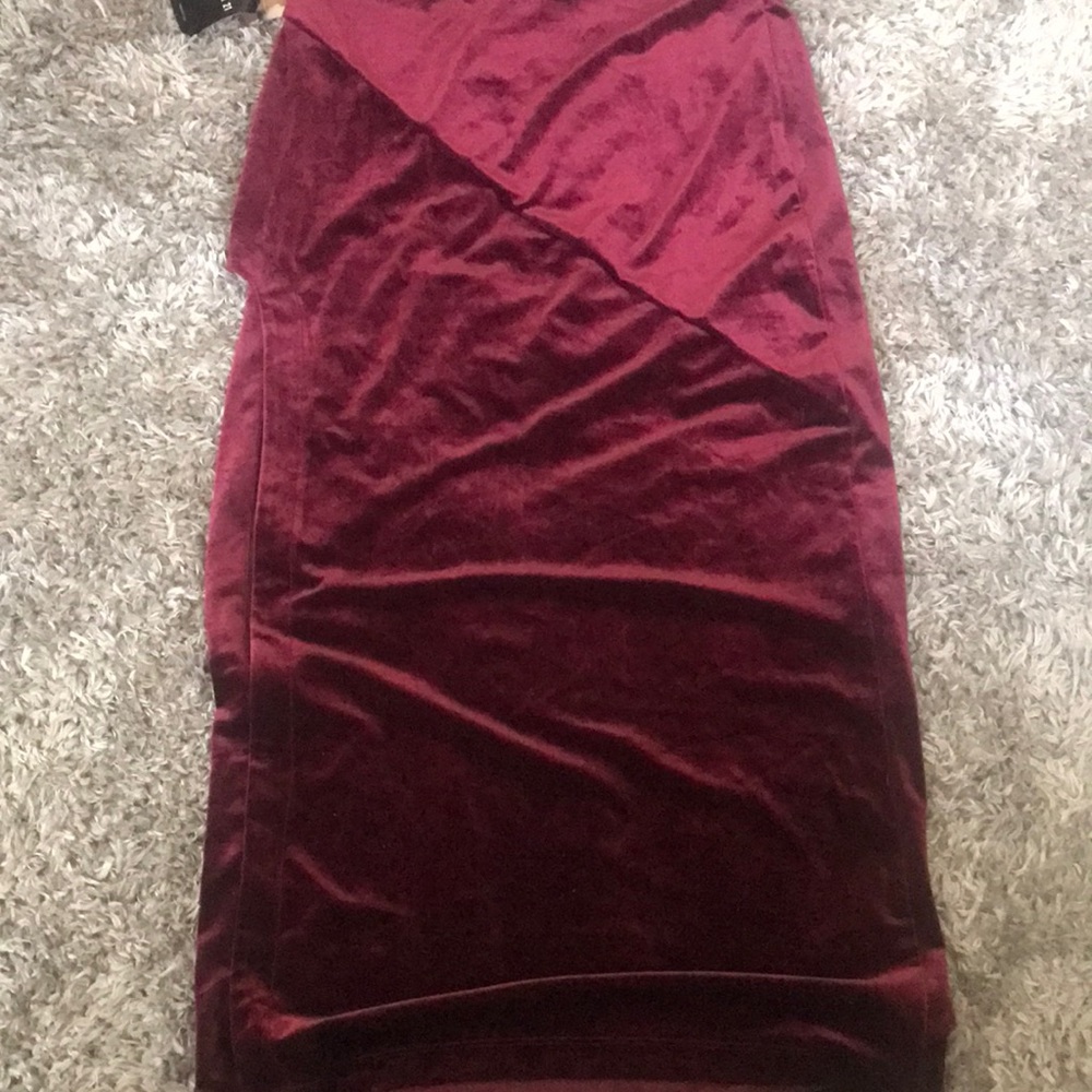 Forever 21 Midi Aubergine Long Front Slit Crushed Velvet Knit Skirt Size Large